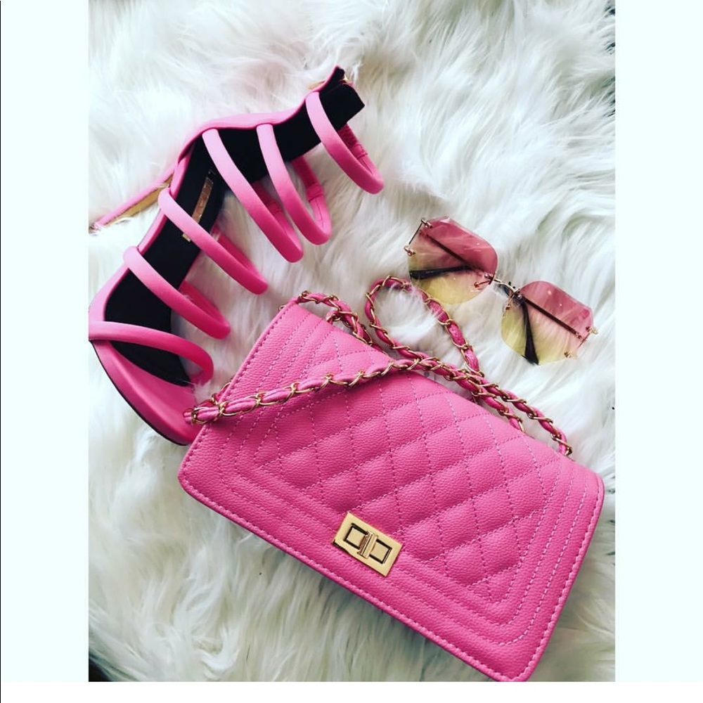 Meet your Posher, Lucania